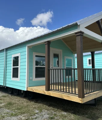 6×6 Pine – stained 6x6 Pine - stained